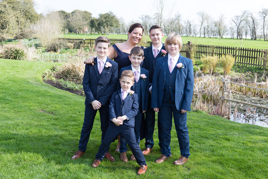 Mr & Mrs Biddiscombe Mr & Mrs Biddiscombe