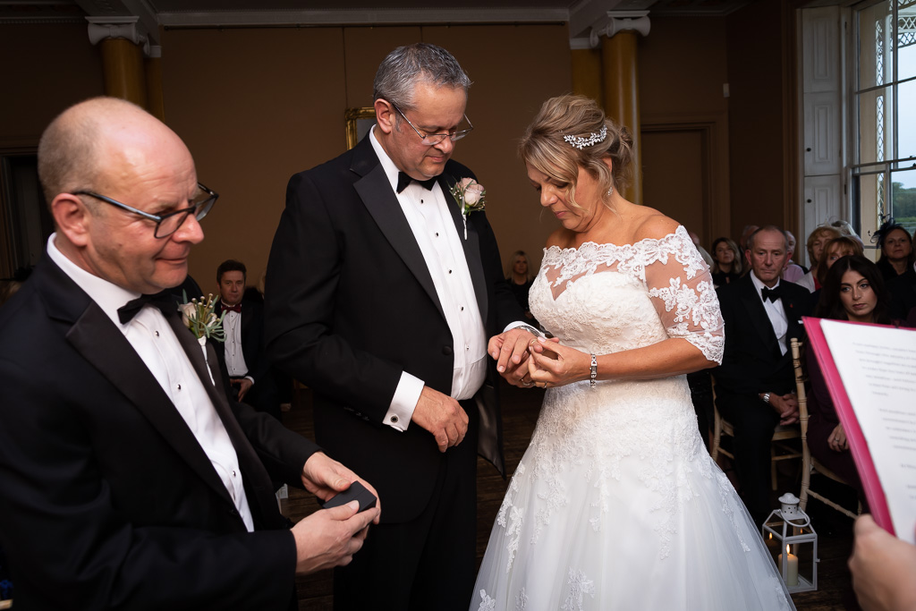 Mr & Mrs Wilson Mr & Mrs Wilson