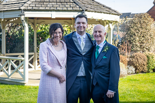 Mr & Mrs White Mr & Mrs White