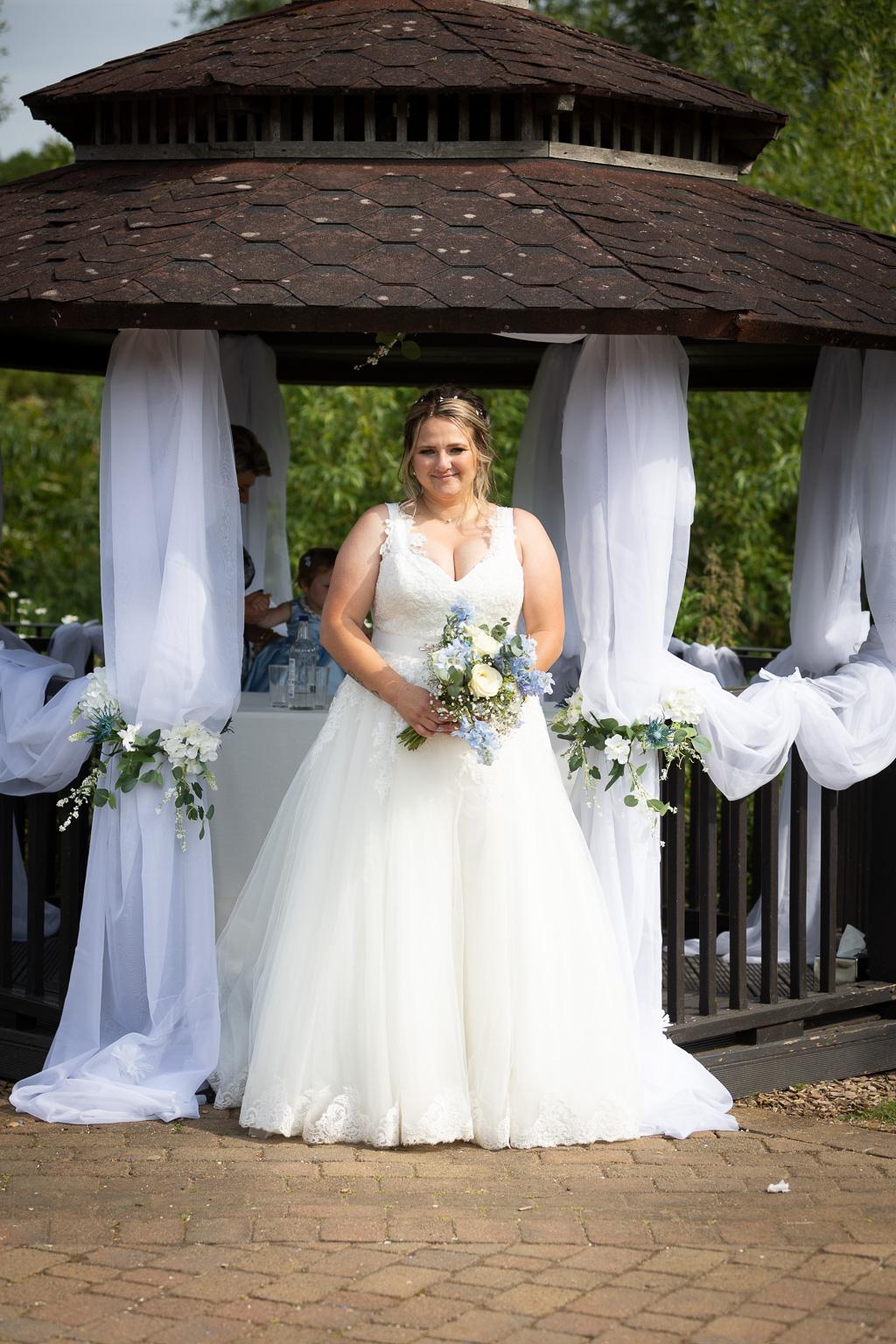 Mr & Mrs Yeomans Mr & Mrs Yeomans
