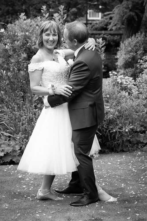 Makins-7525.jpg Makins-7525.jpg