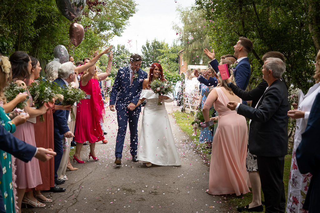Mr & Mrs Anderson Mr & Mrs Anderson