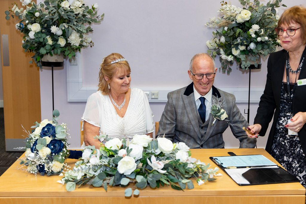 Mr & Mrs Fardell