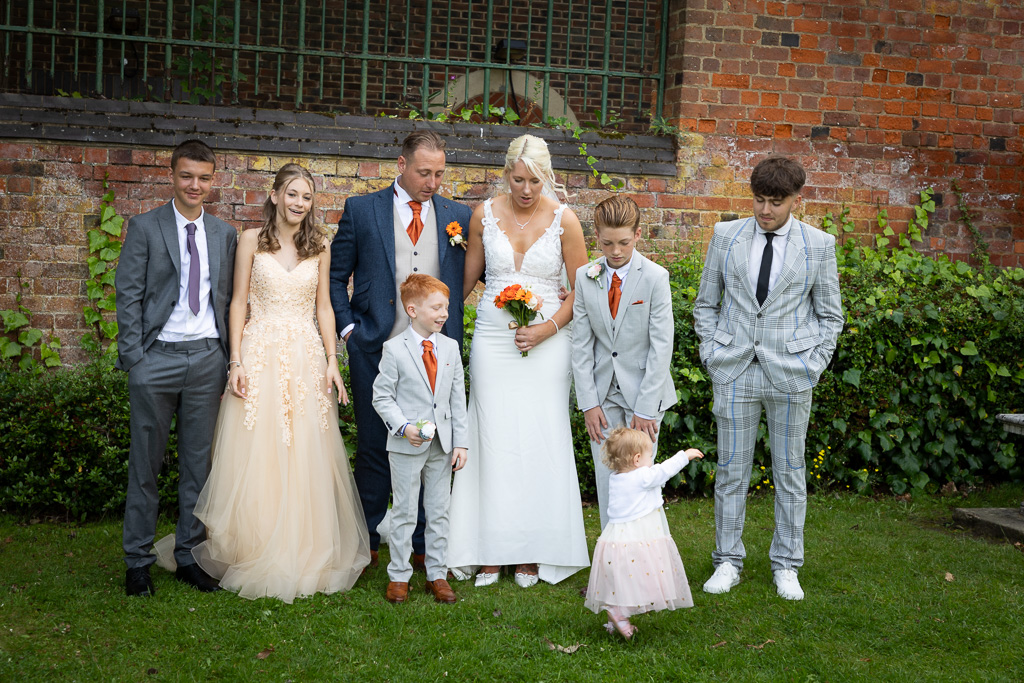 Mr & Mrs Hatch Mr & Mrs Hatch