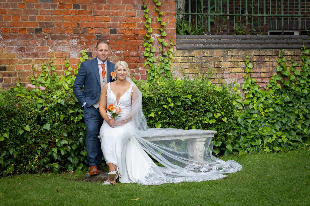 Mr & Mrs Hatch Mr & Mrs Hatch