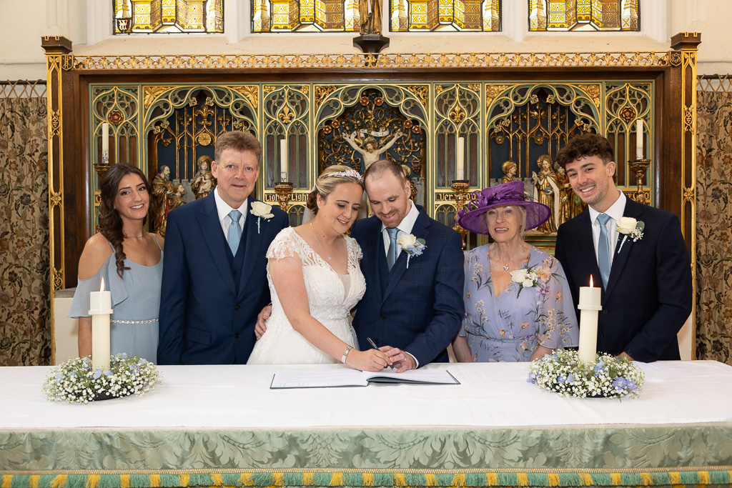 Mr & Mrs Maggs_Wellings