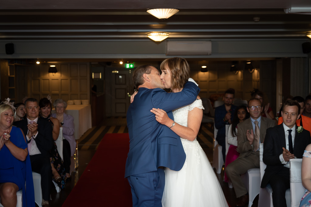 Mr & Mrs Makins Mr & Mrs Makins