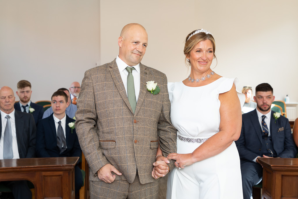 Mr & Mrs Sanders Mr & Mrs Sanders