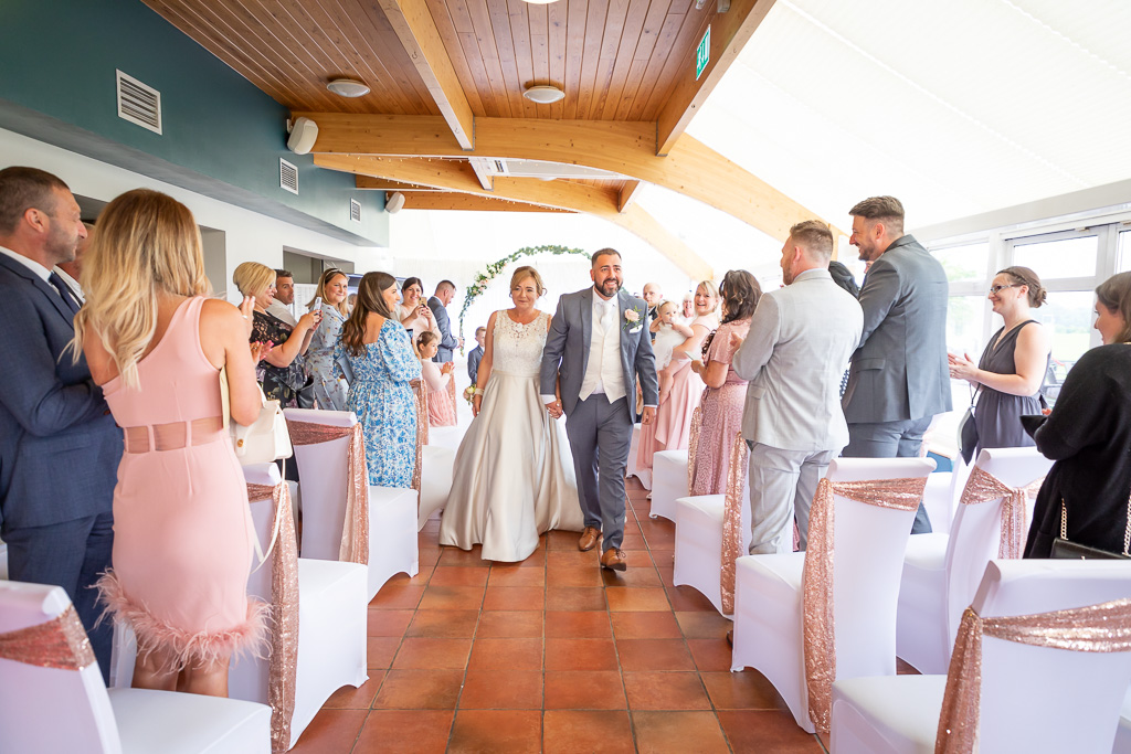 Mr & Mrs Russell Mr & Mrs Russell