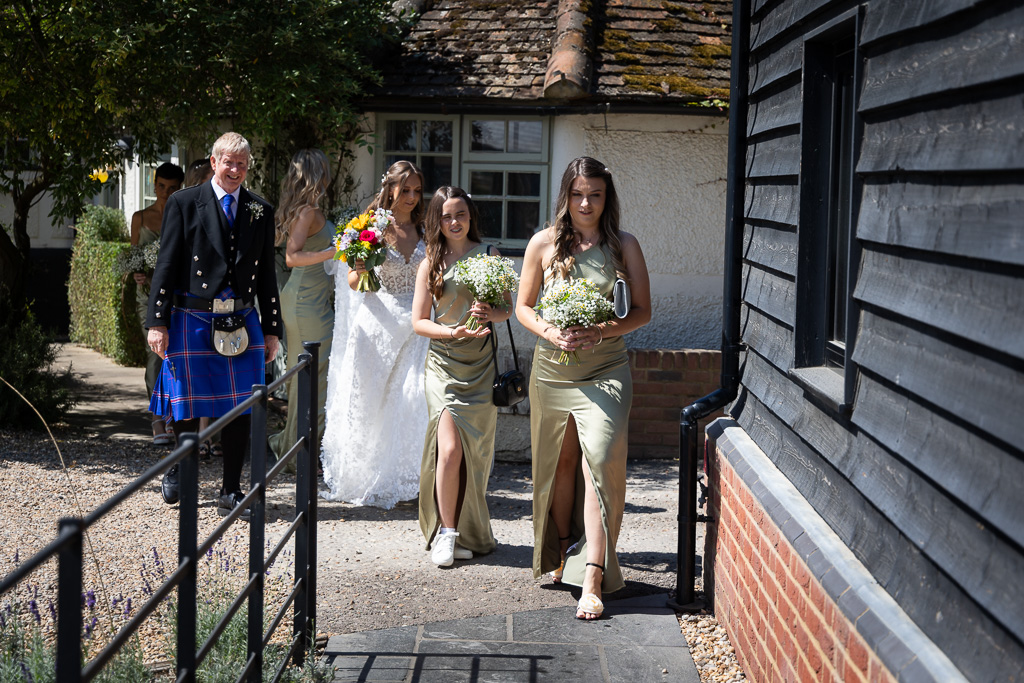 Mr & Mrs Taylor Mr & Mrs Taylor