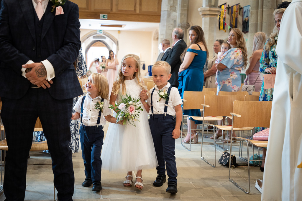 Mr & Mrs Wallis