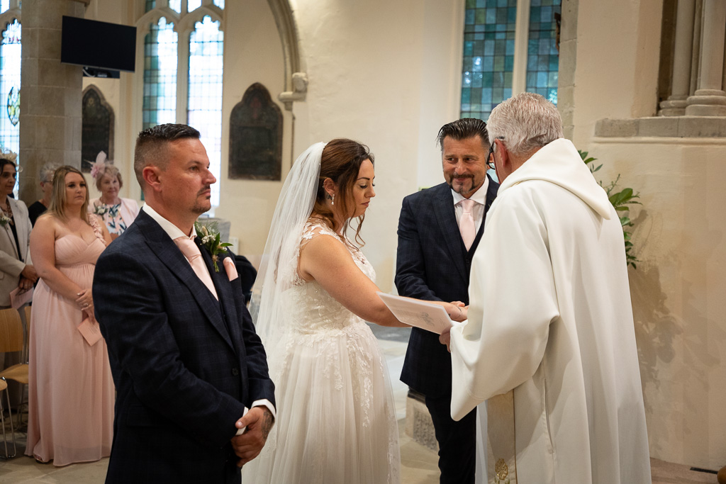 Mr & Mrs Wallis